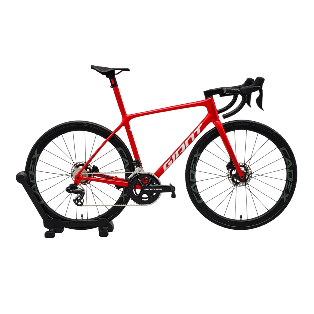 Giant TCR SL – Metallic Red miniature road bike model with rear-wheel display stand